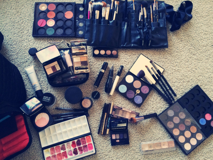 Why should you buy a Makeup Kit